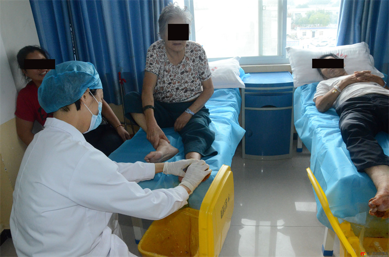什么是糖尿病足潰瘍，可以避免截肢治療嗎？(圖1)