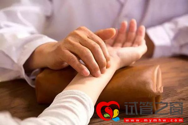 中醫(yī)把脈看男女的方法